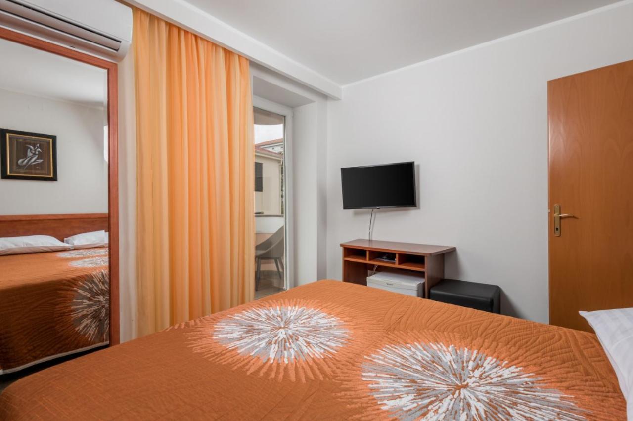 Guest House Ana Baška Eksteriør billede